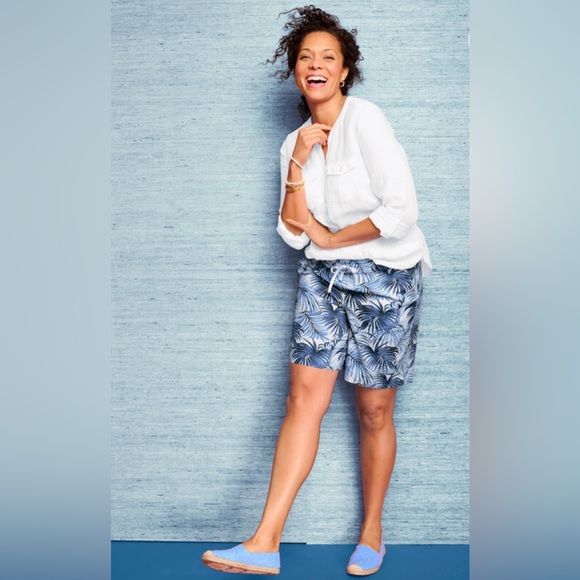 Talbots Izzy Light Blue Eyelet Espadrilles Size 6.5 NWOT - Picture 8 of 9